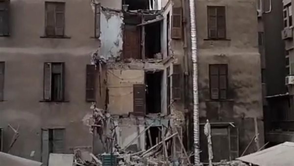 انهيار عقار 