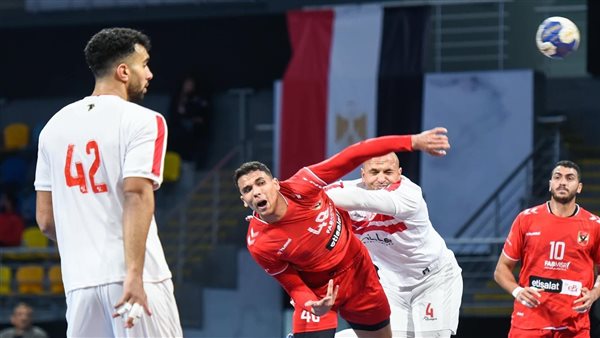 يد الأهلي والزمالك