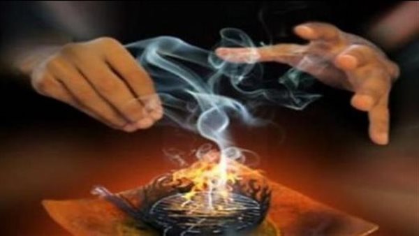 أعمال الدجل والشعوذة