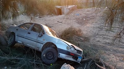 إصابة صيدلانية وطبيبة تحاليل في انقلاب سيارة بالإسماعيلية