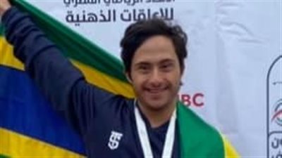 يحيى قنديل يتوج بالمركز الأول في بطولة كأس مصر للسباحة