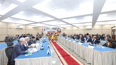 تأجيل المقابلات الخاصة باختيار قيادات جامعتي كفر الشيخ وجنوب الوادي