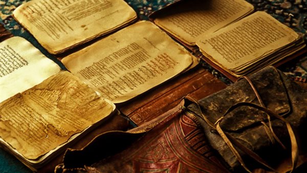 مخطوطات أثرية -أرشيفية