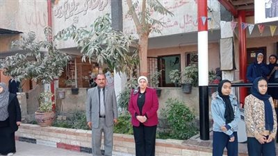 وكيل تعليم القليوبية تتفقد مدارس الخانكة وتشدد على عدم خروج الطلاب أثناء اليوم الدراسي