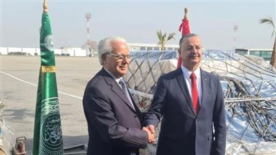 بالتعاون مع مصر.. الجامعة العربية ترسل مساعدات طبية إلى تونس 