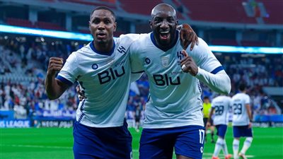 الهلال السعودي يمطر شباك الدحيل بسباعية ويتأهل إلى نهائي دوري أبطال آسيا 