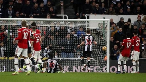 مانشستر يونايتد ونيوكاسل