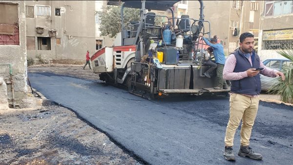 رصف الطرق بأسيوط