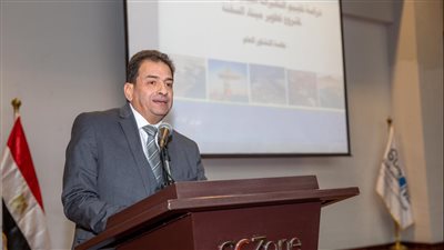 تنظيم جلسة تشاور مجتمعي حول الأثر البيئي لمشروع تطوير ميناء السخنة | صور 