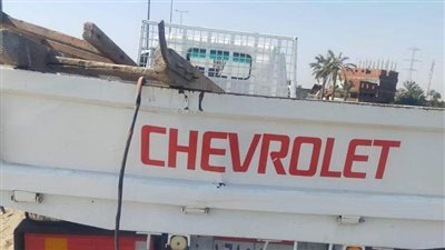 مصرع شخص وإصابة 3 في تصادم سيارتي نقل بالإسماعيلية