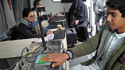 الأحوال المدنية تستخرج 14 ألف بطاقة رقم قومي مميكنة وتعلن استمرار القوافل للمحافظات | صور