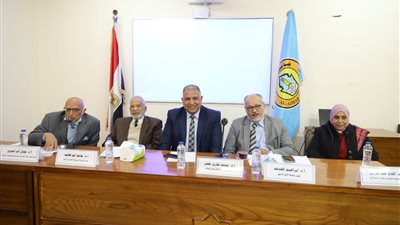 الدراسات والبحوث السكانية بجامعة الأزهر يقيم ندوة تثقيفية لتنفيذ أهداف التنمية المستدامة وتحقيق رؤية مصر 2030 