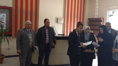 التخطيط وبنك الاستثمار يتابعان الخطة الاستثمارية لعام 2022/2023 بمحافظة الغربية