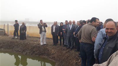 وكيل تعليم الدقهلية يفتتح أول مزرعة سمكية بمدرسة المنزلة الثانوية الزراعية