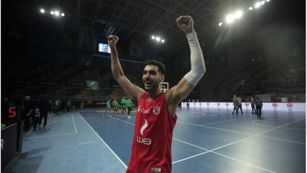 إيهاب أمين نجم النادي