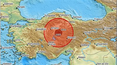 زلزال بقوة 5.2 ريختر يضرب وسط تركيا