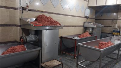 ضبط 1200 كيلو لحوم مجهولة المصدر داخل مخزن بمدينة نصر