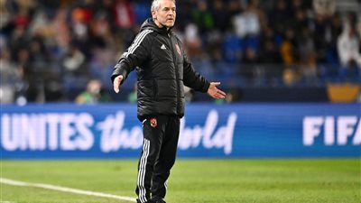 الدوليون يثيرون قلق الجهاز الفني للأهلي قبل مواجهة الهلال السوداني