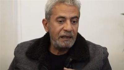 صبري فواز: المصريون في أستراليا ونيويورك كانوا بيتابعوا مسلسل وبينا ميعاد.. والشباب ارتبطوا بالعمل