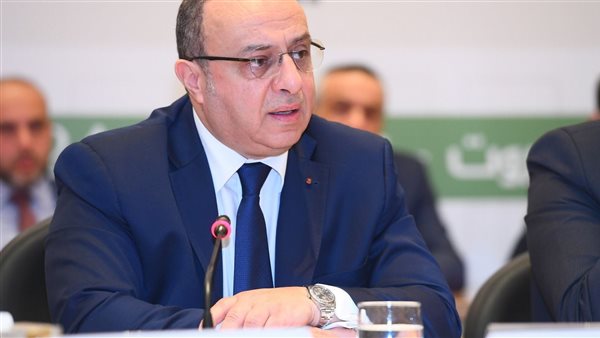 الدكتور وسام فتّوح