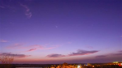 البحوث الفلكية يكشف تفاصيل اقتران كوكبي المشتري والزهرة