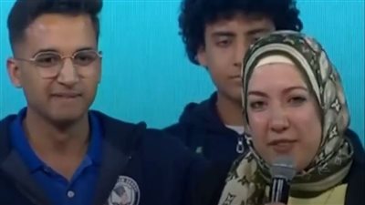 بعد طرحه مشروعه أمام السيسي.. الطالب المصري المبتكر علاج ألم الشوكة العظيمة: كل اللي وصلتله بفضل أمي