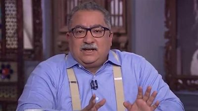 إبراهيم عيسى: تيار الإسلام السياسي مكلف بمهمة تشويه والتشويش على محمد صلاح