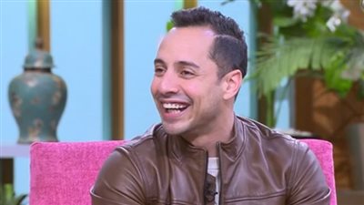 عمرو وهبة: كنت بشتغل من تالتة إعدادي في محل عصير قصب وببيع كروت شحن