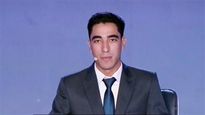 لجنة تحكيم التقديم التليفزيوني في الدوم تشييد بالمتسابق أحمد عيد: هتكون نجم في عالم الأخبار