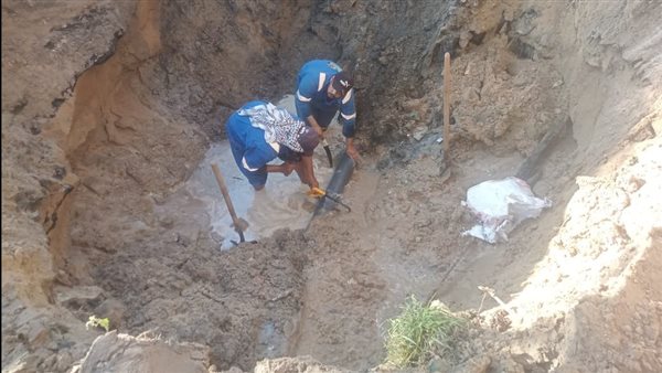 إصلاح خط مياه رئيسي