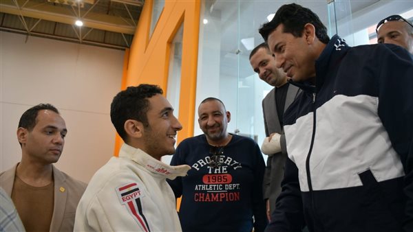 وزير الرياضة 