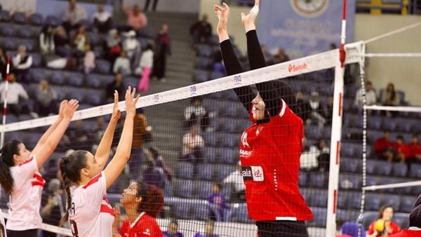 طائرة الأهلي والزمالك