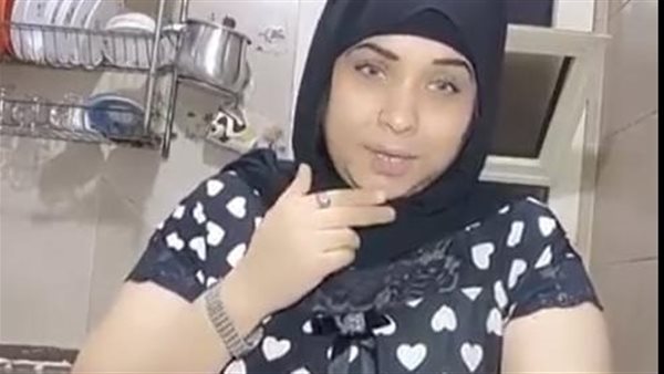  صاحبة قناة أنوش