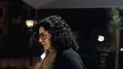 وفاء وأيتن عامر وعمرو يوسف أبرز الحضور في عزاء والدة رشا مهدي |صور