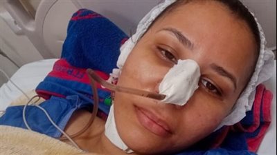 شقيقة ممرضة حاول طليقها إنهاء حياتها ببورسعيد: سدد لها 10 طعنات وربنا كتبلها عمر جديد 