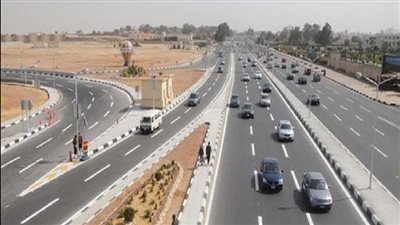 غلق محور المشير الغربي لتنفيذ كوبري مشاة بمشروع ساجا في القاهرة الجديدة