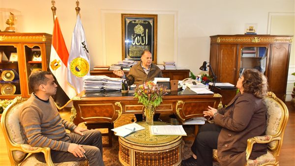 محافظ أسيوط 