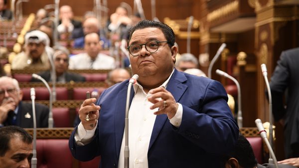 خالد جلال رئيس قطاع