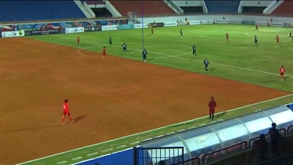 لحظة مراجعة هدف حرس