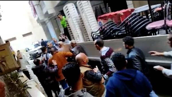 مشادات واشتباكات