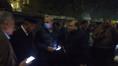 فصل عربات قطار قليوب عن العربات الخارجة عن القضبان لعودة حركة القطارات لطبيعتها 