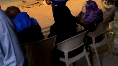  انهيار والدة أحد ضحايا قطار منوف: مع السلامة يابنى ياحبيبي 