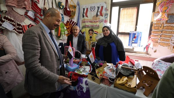 التعليم تفتتح معرض