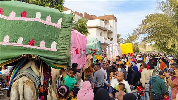 احتفال أهالى بذكرى