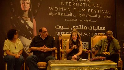 ابنة يوسف إدريس: والدي كانت علاقته بالمرأة ملتبسة حتى أنجبني.. ووالدتي كانت تعامله كالطفل