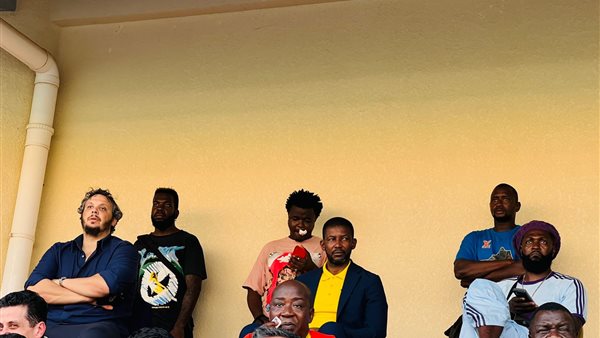 أديبايور خلال حضوره