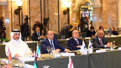 بمشاركة مصرية.. اتحاد المصارف العربية يعلن ورقة إصلاحية للقطاع المصرفي اللبناني