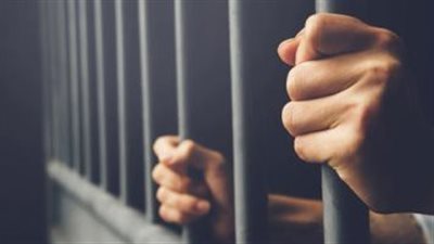 هرب وحاول الانتحار.. اعترافات المتهم بقتل 7 أشخاص من أسرته بالإسكندرية | بث مباشر 