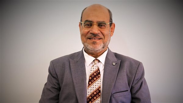 الدكتور صبحي حسن