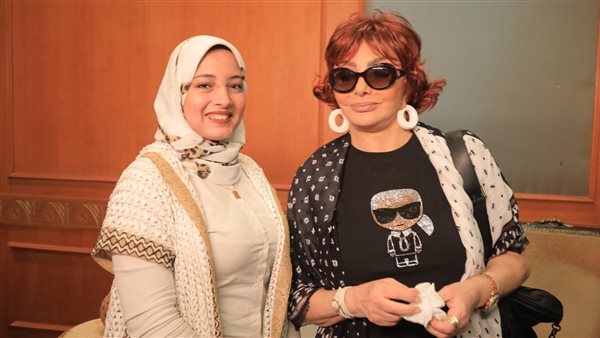 نبيلة عبيد ومحررة